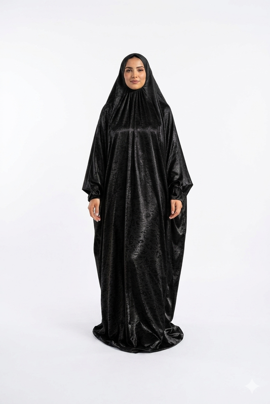 Black Satin Isdal