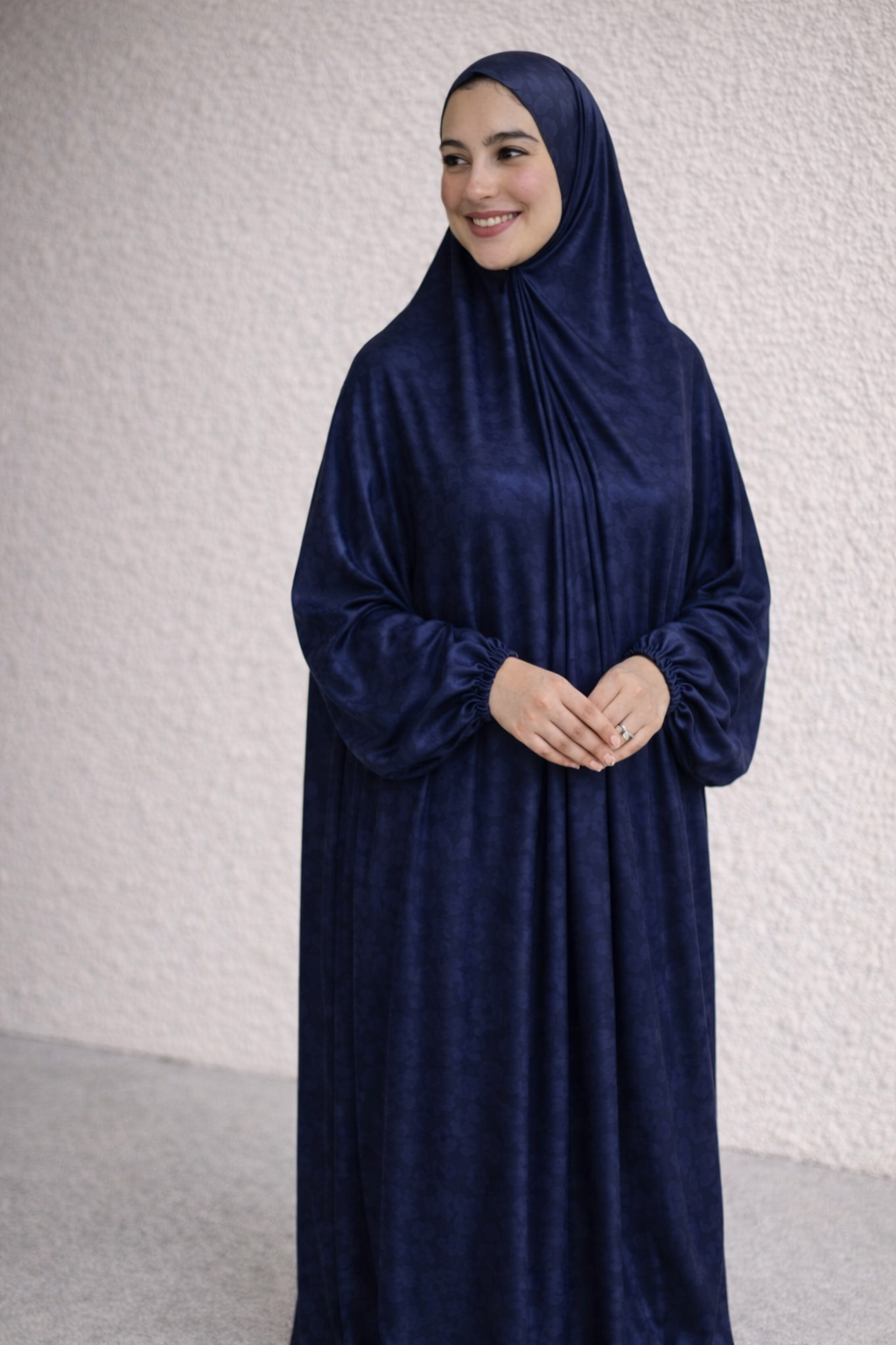 Blue Satin Isdal