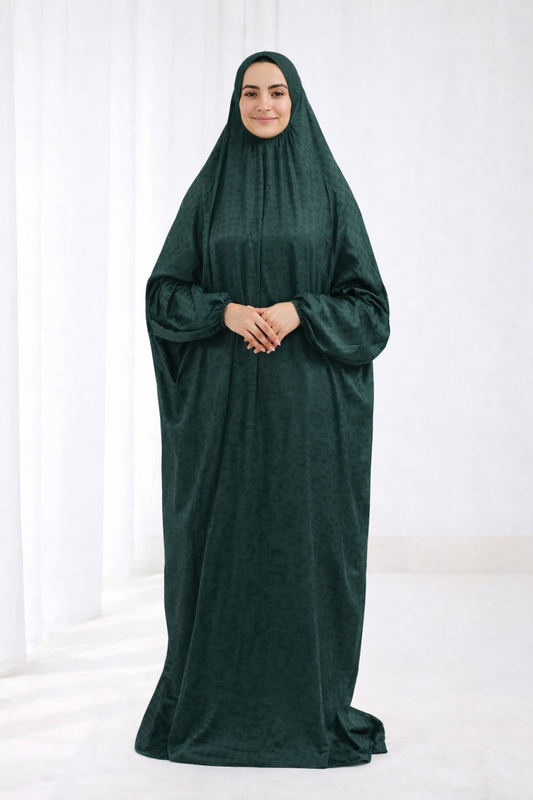 Emerald Green Satin Isdal